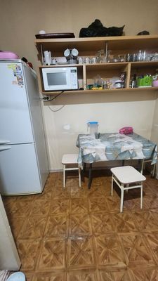продам яккасарай район. двух комнатная
