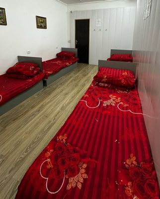1 kishilik kravat sotiladi 450.000 dan