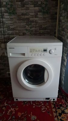 продаётся стиральная машина