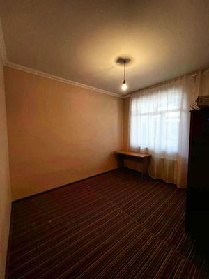 Qorasaroy MFY, 2-tug’ruqxona orqasida 2 xonali uy ijaraga beriladi
