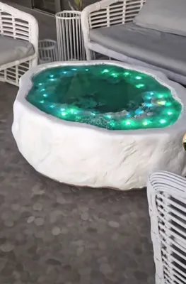 стол из эпоксидный смола