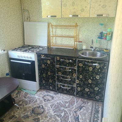 Сдаю 1 ком квартиру на Карасу 1 (без маклера)