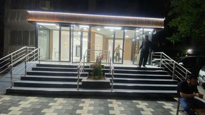 1-этаж / 140м2 Нежилое офис Продаётся Чилонзор-19