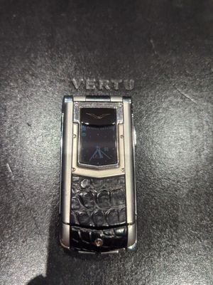 Vertu constellation Ayxta