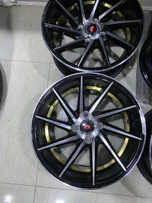R15 4.100 Vossen diska