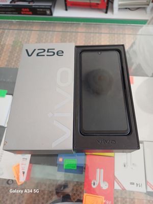 Vivo V25e Diamond black