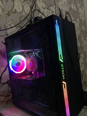 stol kompyuter case ni ozi monitori yoq