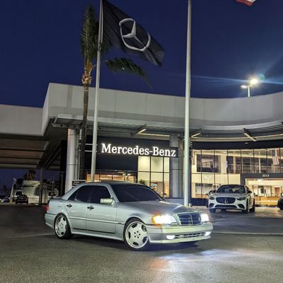 Mercades-Benz w 202