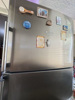 холодильник Hotpoint Ariston