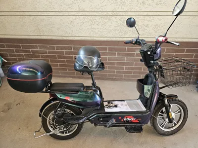 Продаётся (Сотилади) электрический скутер BONVI