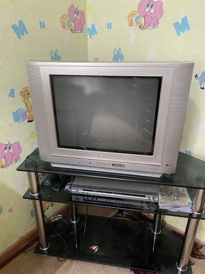 Продается телевизор LG