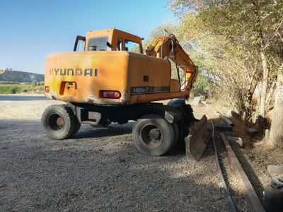 HYUNDAI 1400w-7 sotiladi yili 2007