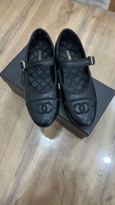 Chanel балетка.