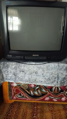 Продаются телевизоры - 3 штуки