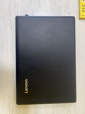 Noutbook sotiladi