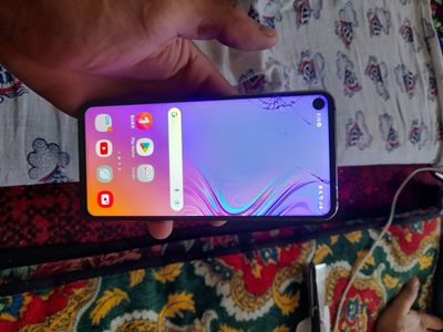 Samsung's galaxy A9 pro
