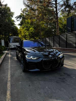 BMW i4 edrive 40