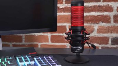 Mikrafon hyperx quadcast