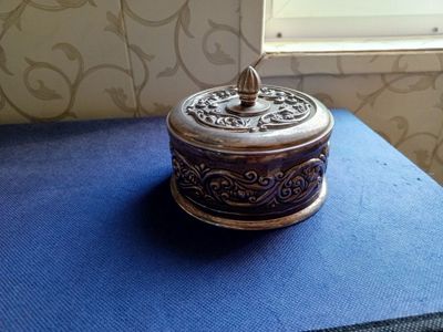 Продам винтажные изделия шкатулка