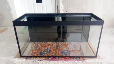 200 litirlik akvarium sotiladi