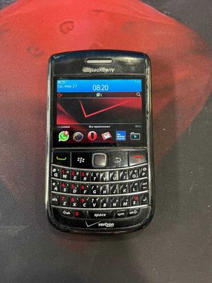 BlackBerry Bold 9650