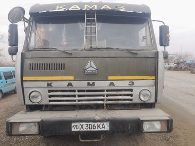 Kamaz samasval sotiladi