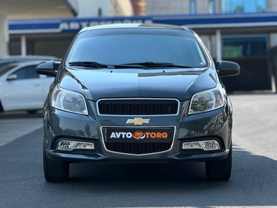 Продаётся нексия 3 автомат