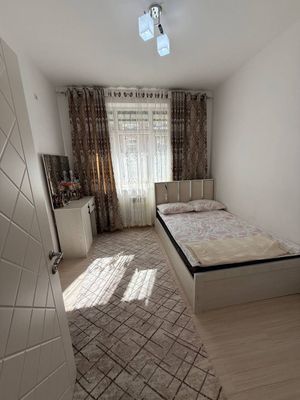 Кровать с матрасом