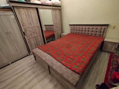 Spalniy mebel va garnitur katta tazmerli yap yangi