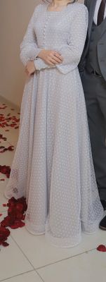 Vecherniy ko’yne 1 marta marry me da kiyilgan