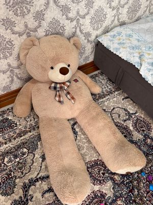 Продаётся огромная мишка. Состояние отличное