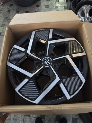 Byd yuan plus R 18 diaka xolati yaxwi obmenam bor tg dan twasela bolad
