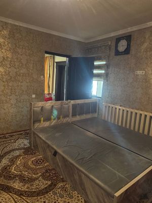Чиланзарский район, квартира в шаговой доступности от метро Новза.