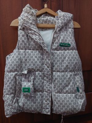 безрукавка