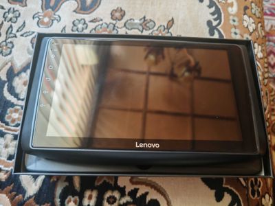 Продается монитор Lenovo для авто