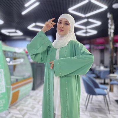 Abaya Troyka