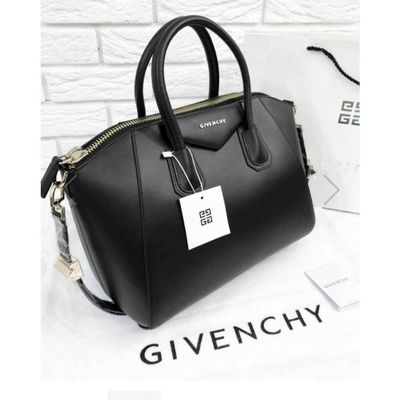 Сумка Givenchy Antigona гладкая кожа