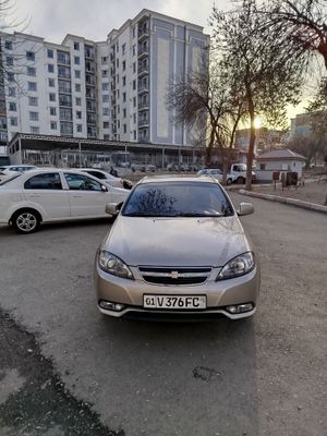 Chevrolet jentra 2015