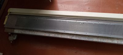 Вязалние машина 2фантура  KS858 KR506