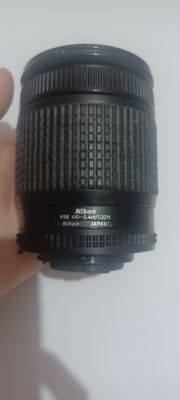 Yangi Nikon AF obektiv