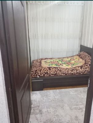 Продам 2 комнатную квартиру в сергели 2