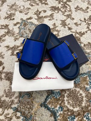 Продаётся тапочки от бренда "Santomi"