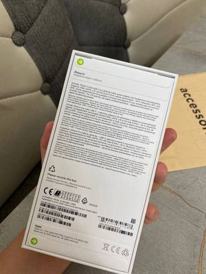 Smartfon IPhone 13 yangi