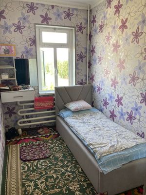 Nazarbekda 3 xona dom sotiladi