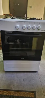 Продам газовую плиту