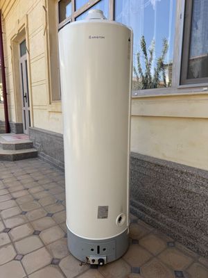 Бойлер газовый Ariston