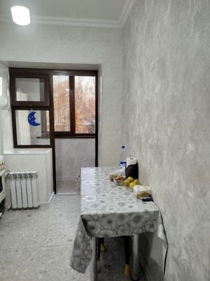Срочно Аренда 1 ком кв 3мик 3этаж кирпичный