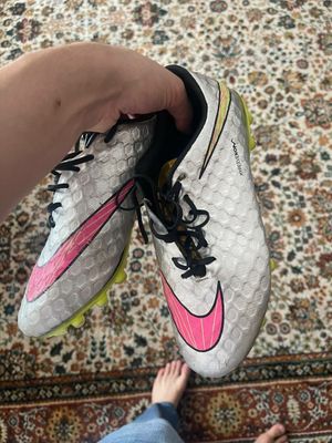 Продаются бутсы от Nike
