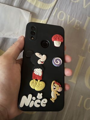 Redmi 7 32 gb.
