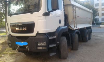 Самосвал MAN TGS41.400